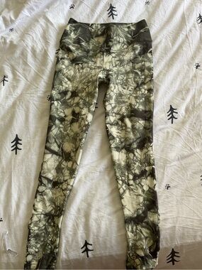 NUX Olive Green and Black Tie-Dye Leggings